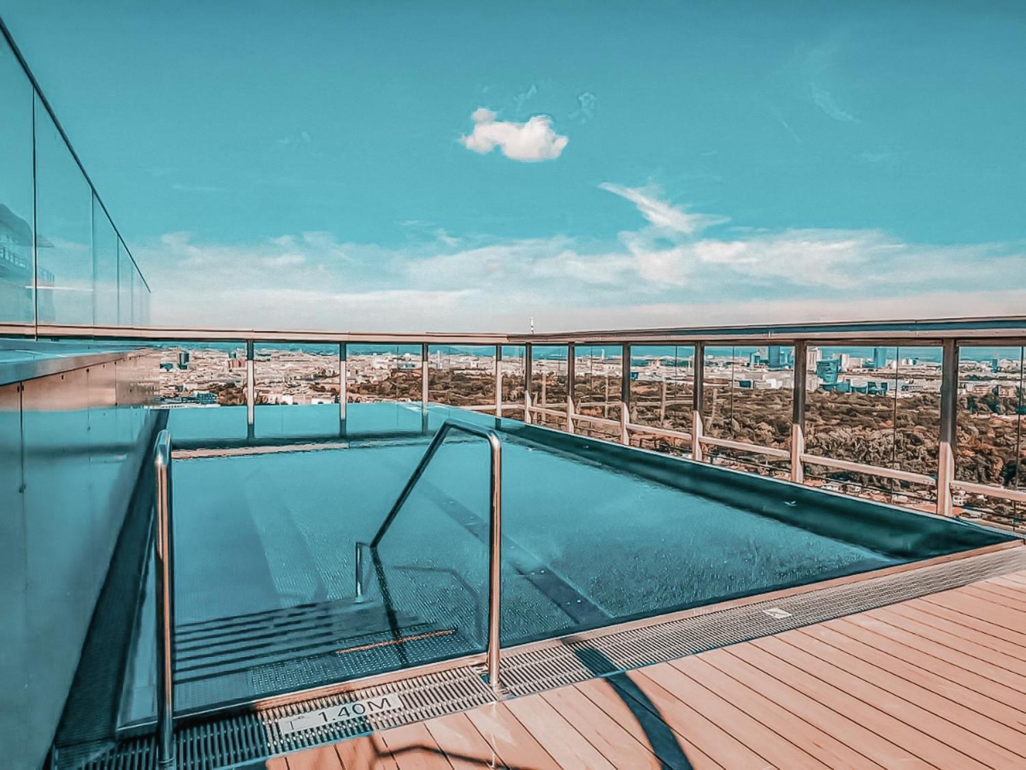 Kaiser Lodge - Rooftop Pool & Underground Car Park By Alpenluxus Appartements Wina Bagian luar foto