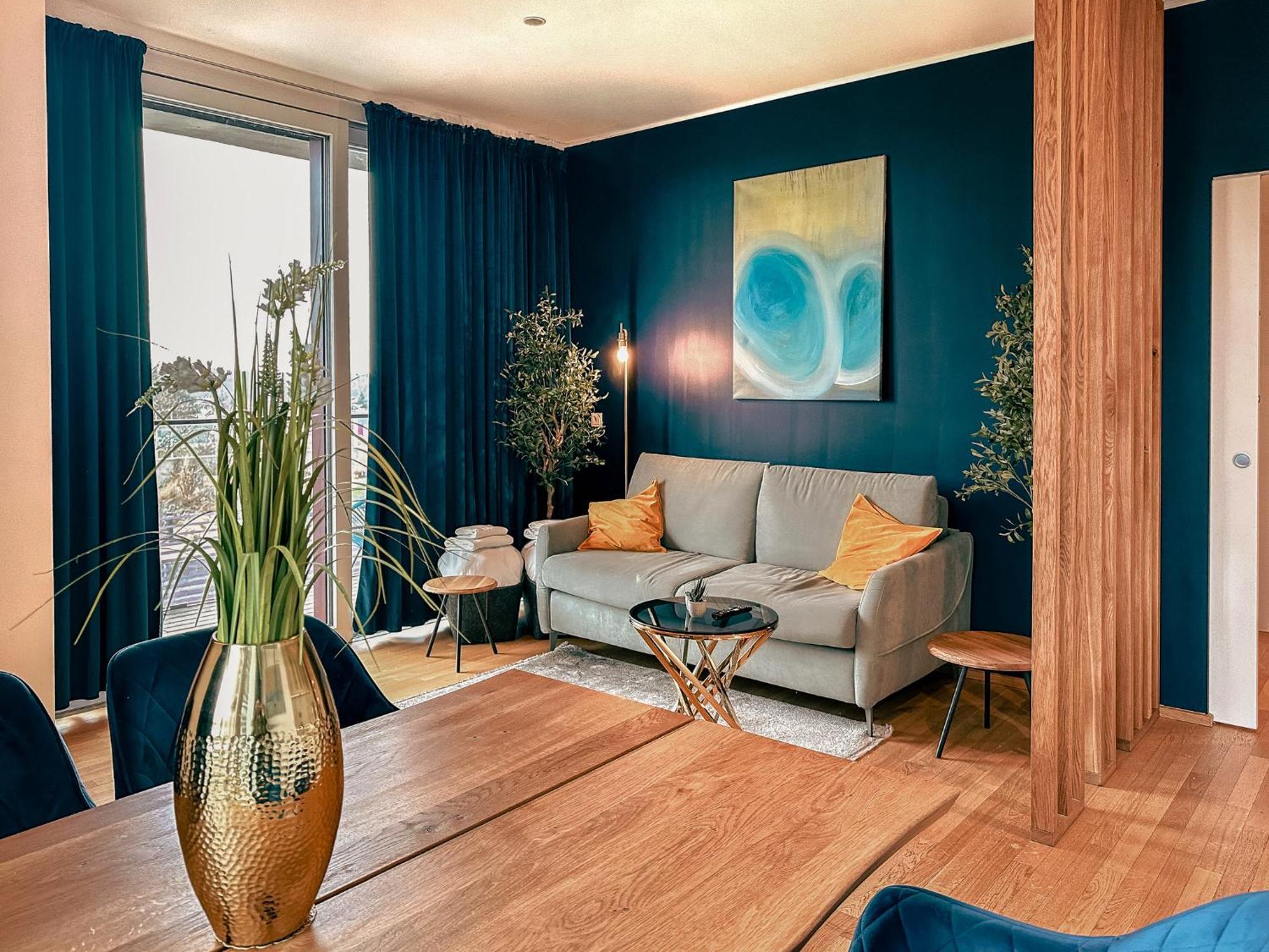 Kaiser Lodge - Rooftop Pool & Underground Car Park By Alpenluxus Appartements Wina Bagian luar foto